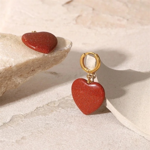 Gold and Red Heart Earrings - Picture 4 of 9
